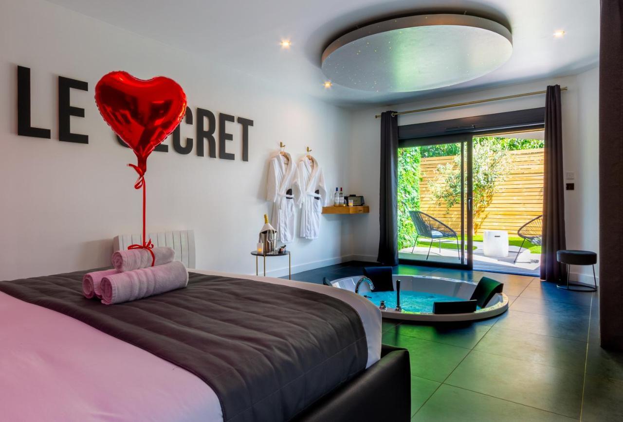 Le Secret - Nuit Romantique Avec Jacuzzi Privatif - Champagne Offert - Climatisation Casa de Férias Nantes